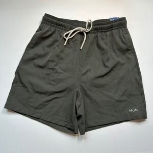 Huk Pursuit Volley Shorts Mens Small Dark Olive Green 5.5" Inseam H2000132 NWT